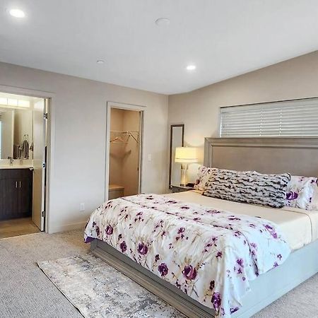West Seattle'S Modern Townhome Bagian luar foto