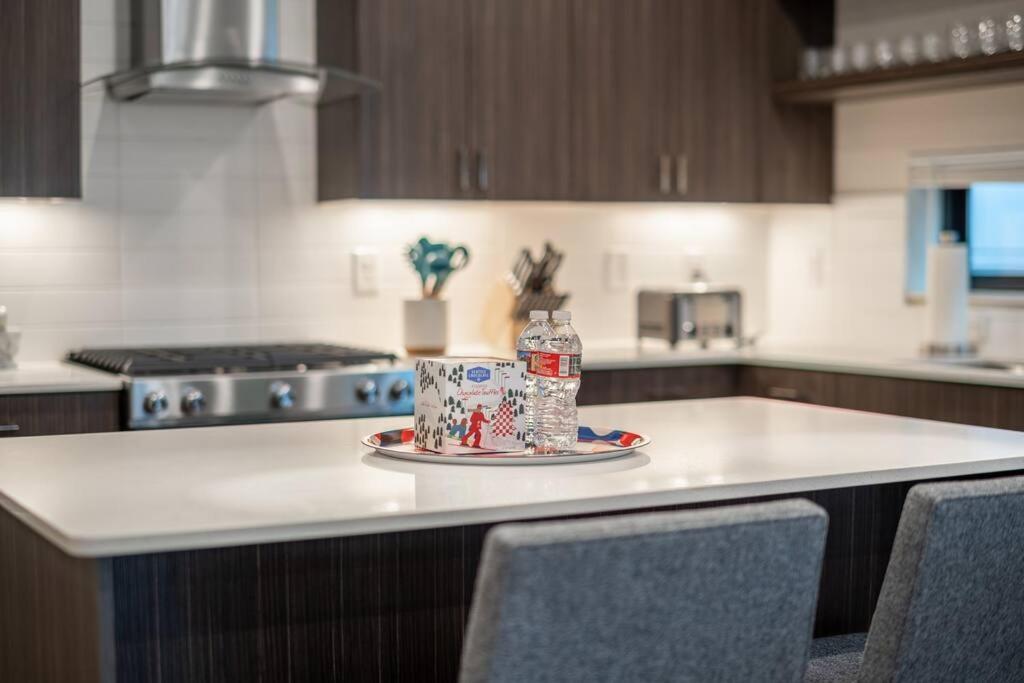 West Seattle'S Modern Townhome Bagian luar foto