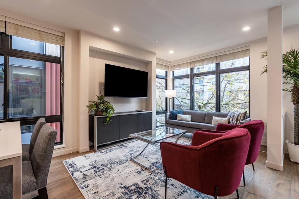 West Seattle'S Modern Townhome Bagian luar foto
