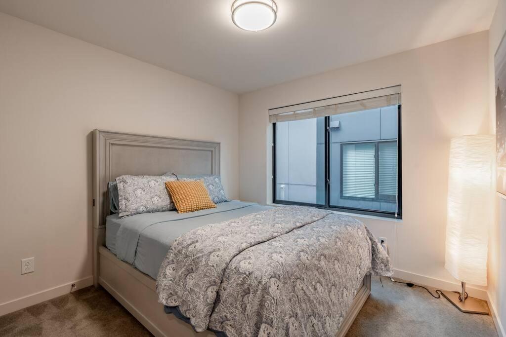 West Seattle'S Modern Townhome Bagian luar foto